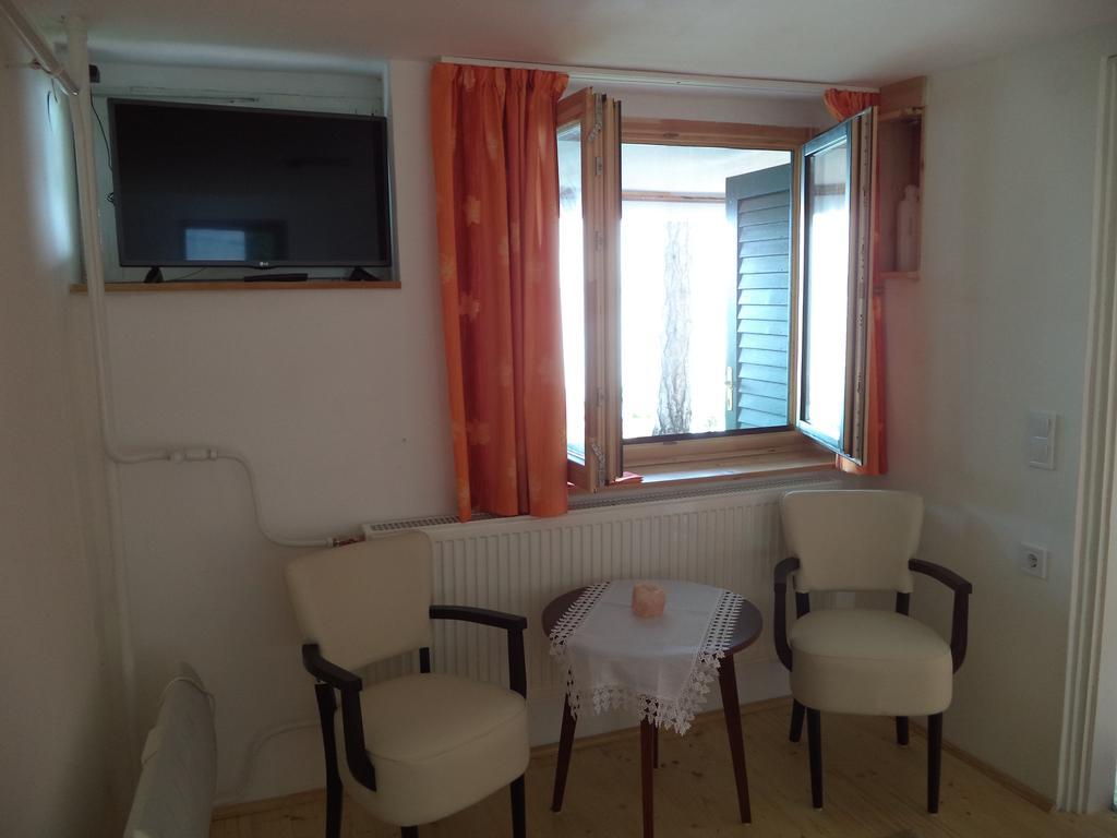 Napkelte Apartman Tihany Cameră foto